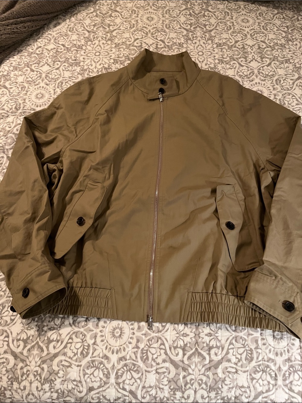 Like NEW w/o tag COS HARRINGTON Jacket - Olive